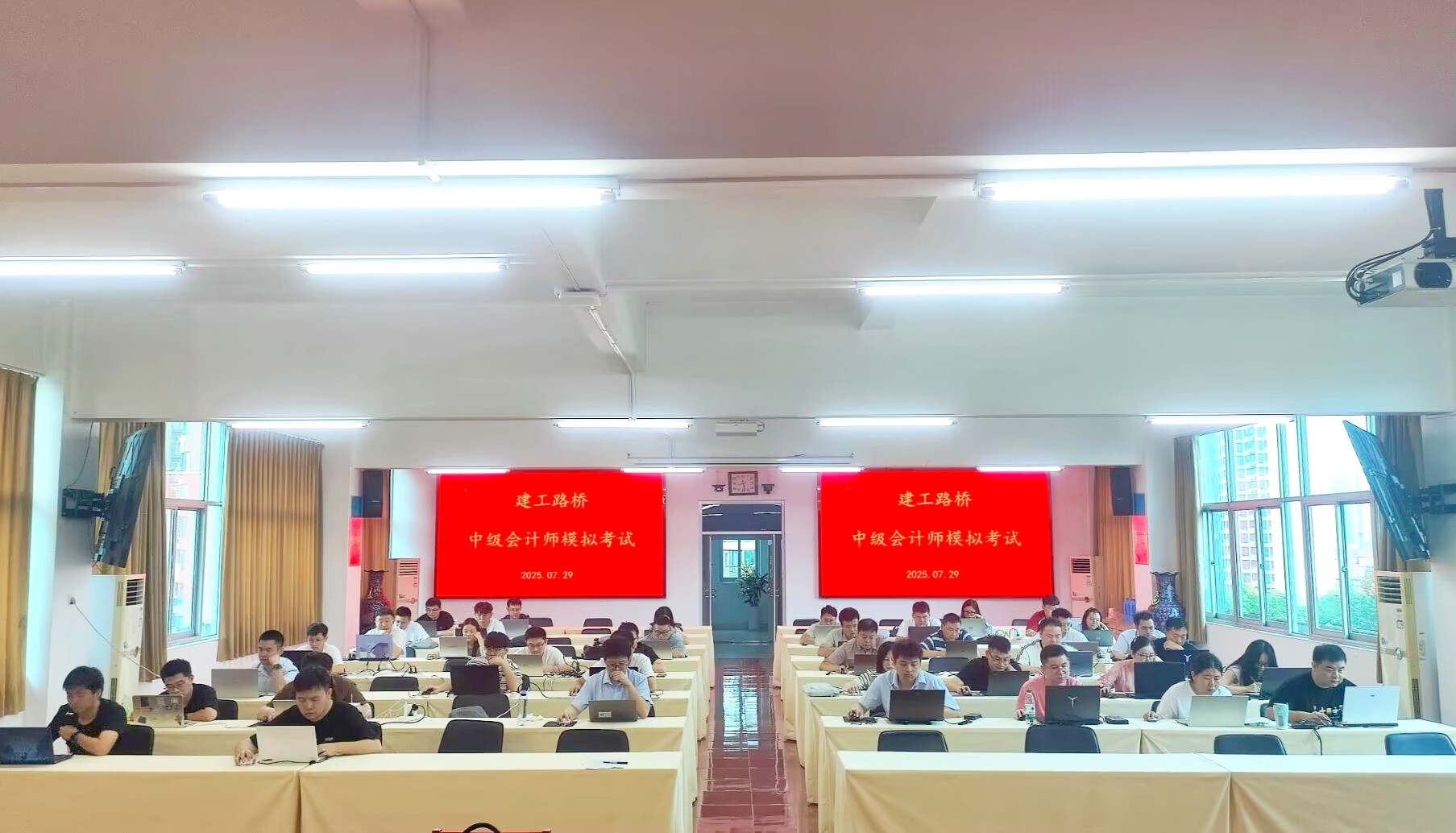 亚洲精品亚洲人成人网裸体艺术