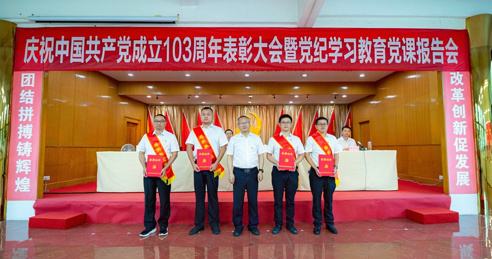 亚洲精品亚洲人成人网裸体艺术